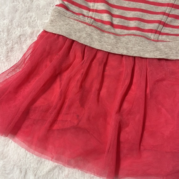 Baby GAP X Disney Love Ruffle Tulle Hemmed Sweater Dress size 2 Toddler - Picture 9 of 13